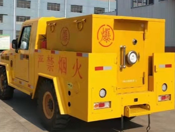 文成凯龙爆破器材运输车：保障爆破任务的安全运行