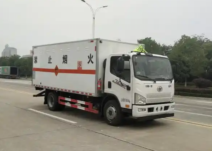 文成爆破器材运输车可以上高速吗？