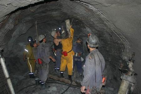 文成工程爆破中的危险因素分析以及应对工程爆破危险的措施